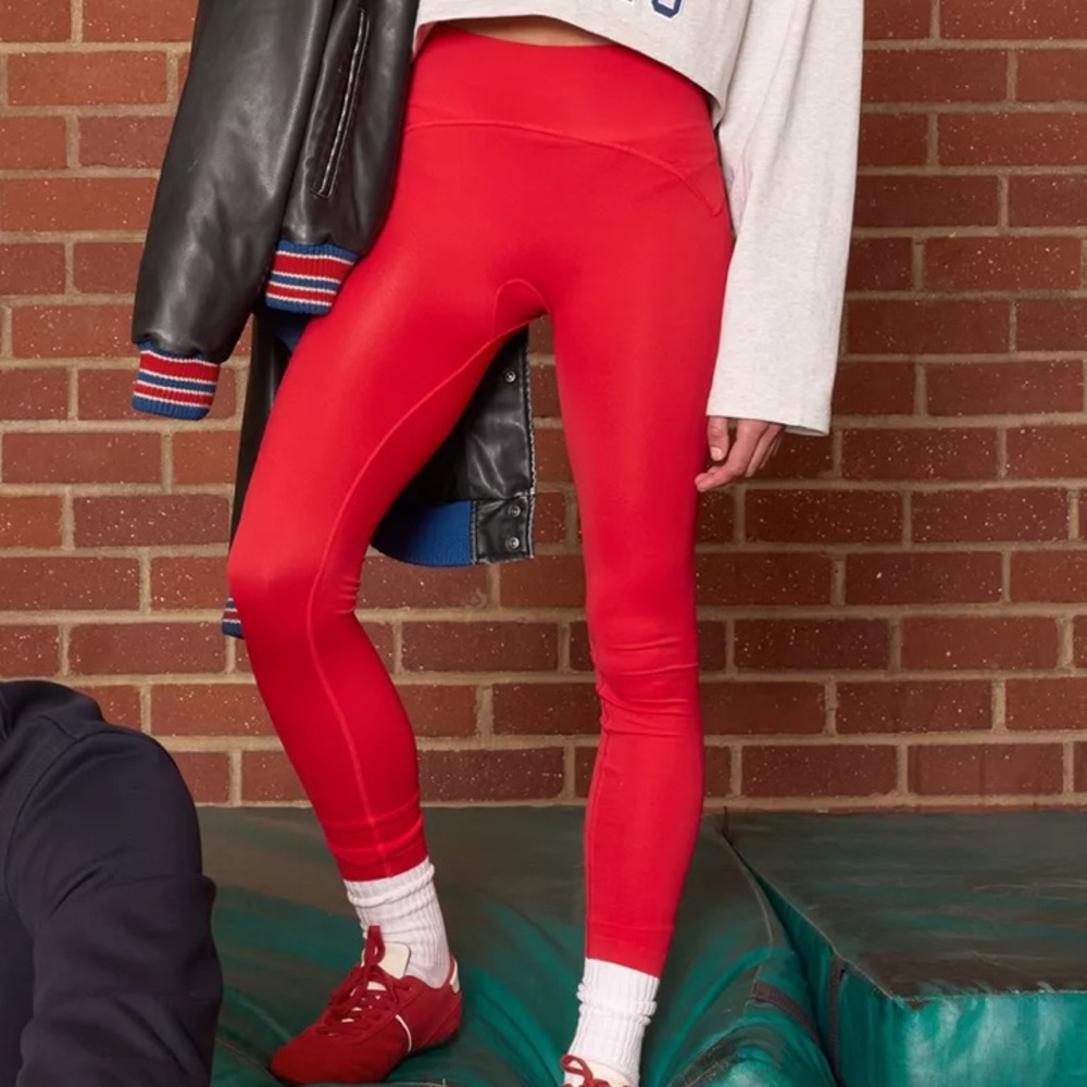 Zara Vibrant Red Seamless Seam Leggings